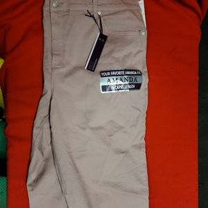 Gloria Vanderbilt Amanda Capri